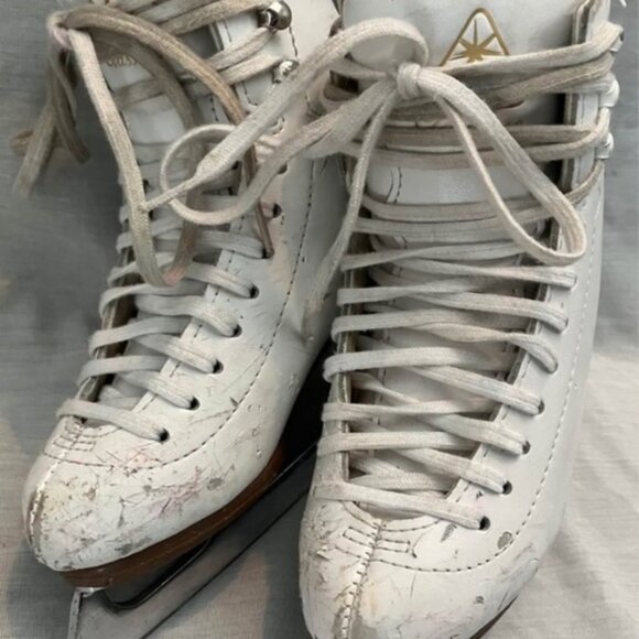 Girls size 13 figure ice skates Jackson Classique lace up - Picture 1 of 10